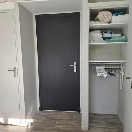 Avec Salle De Bain Et Cuisine Partagees Alloggio in famiglia *